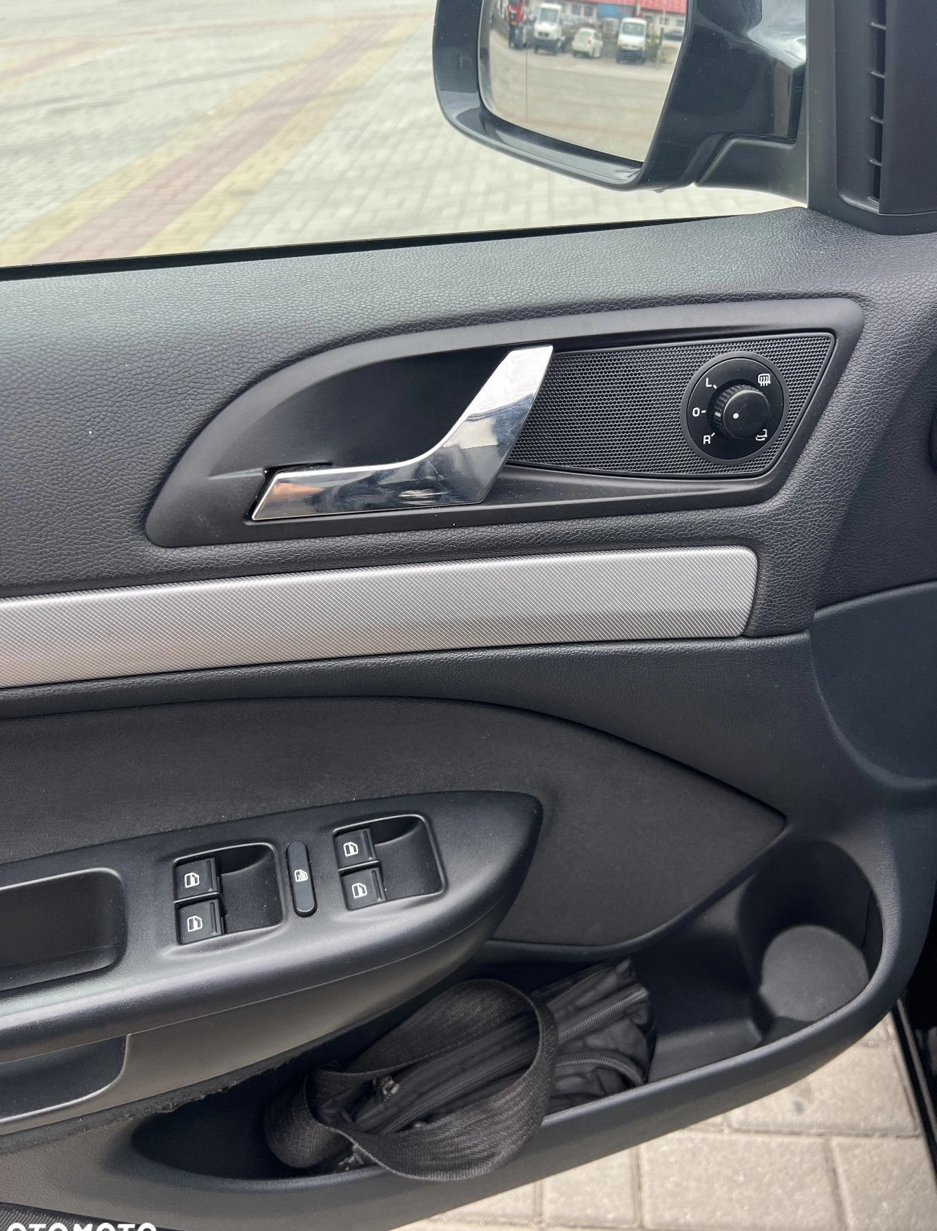 Skoda Octavia cena 18700 przebieg: 171600, rok produkcji 2009 z Miechów małe 232